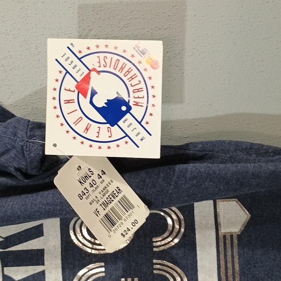 Majestic NY Yankees MLB Shirt NWT XL - Picture 3 of 5